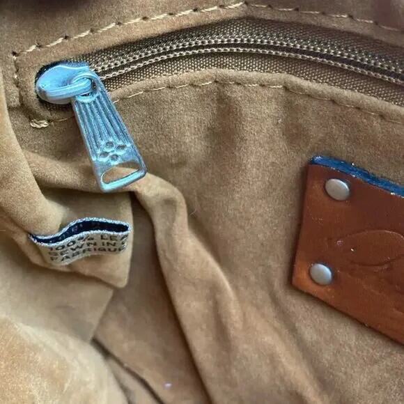 A5 NWoT PATRICIA NASH Cassini Turquoise Tooled Leather Logo Wristlet Clutch Bag - Picture 4 of 4